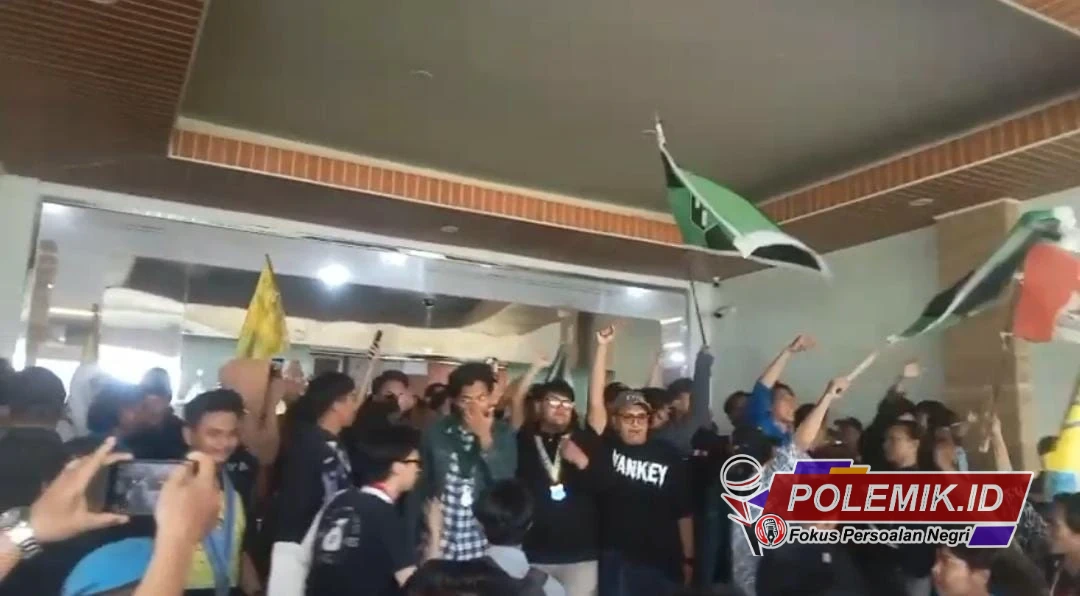 Polisi Bantah Langgar SOP, Kegagalan Disebabkan Tak Ada Pejabat Eksekutif Temui Pendemo